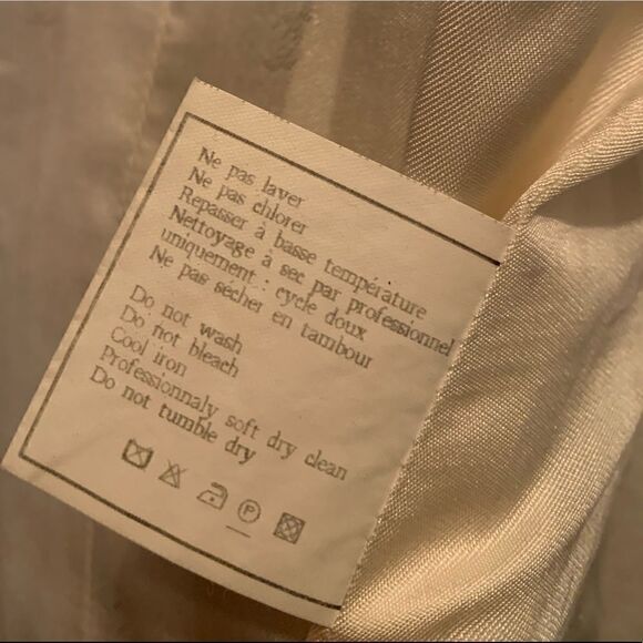 ❤️SOLD❤️Chanel Vintage Tweed Jacket  - Picture 7 of 12